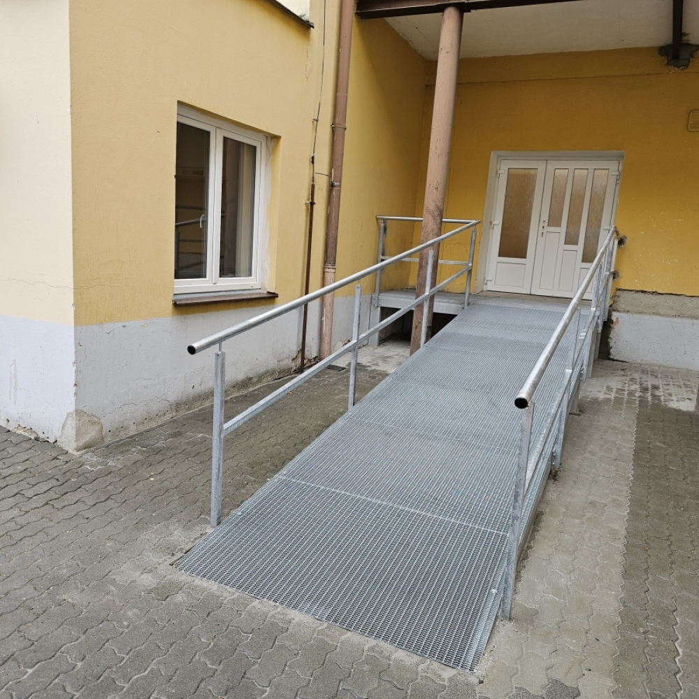 Oprava rampy pro imobilní