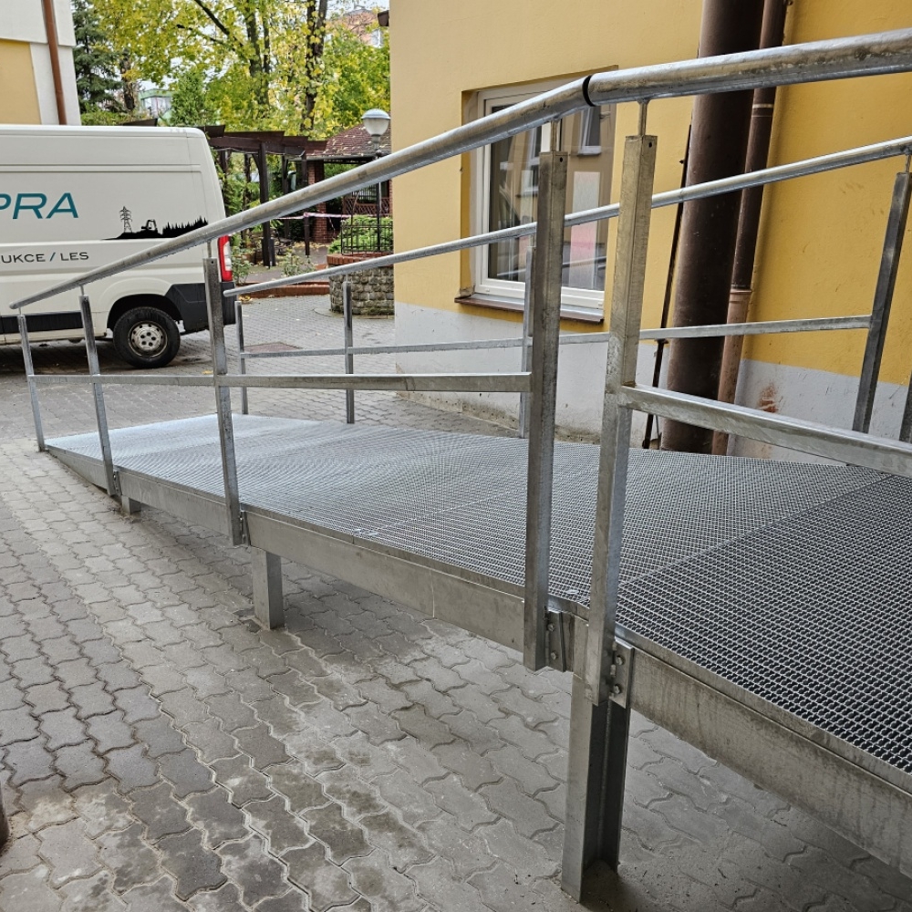 Oprava rampy pro imobilní